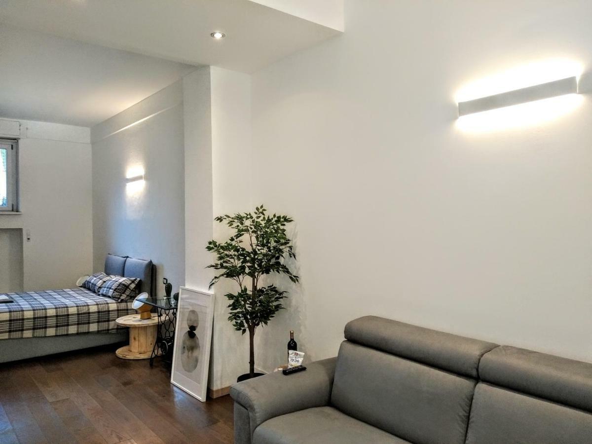 Appartamento Beautiful Open-Space Loft Milano Esterno foto
